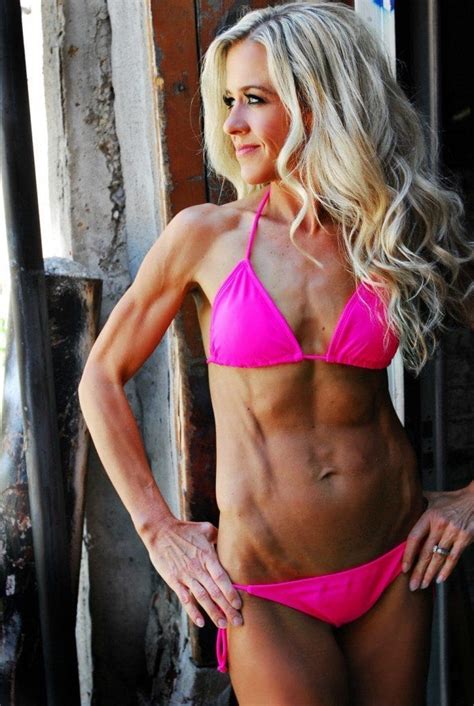 Become A Fitness Model Over 40 Fit Over 40 Fitness Model Mom
