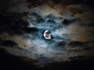 Fondo de pantalla Luna, Nubes, Noche, Cielo, Oscuro, Overcast HD ...