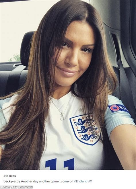 Becky Vardy Slips Into An England Football Shirt As She Prepares To Cheer On Jamie Daily Mail