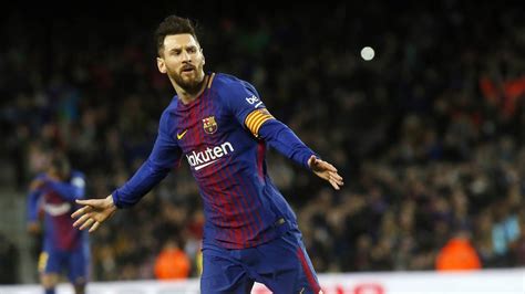 La información de leo messi al detalle. Leo Messi remporte son 5ème Soulier d'Or Européen - FC ...