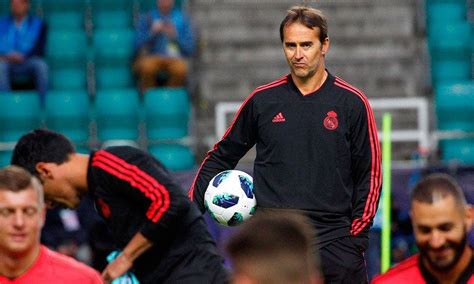 El psg, es junto con el manchester city, el único equipo que puede permitirse pagar el salario del así que la deducción es clara: Traición a Lopetegui: "Échalo". O se va del Real Madrid. Y ...