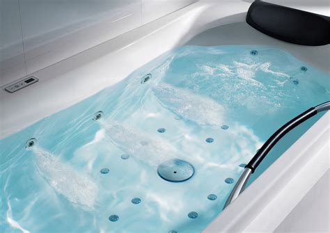 Hydromassage Baths Water As The Key To Wellbeing │ Roca Life