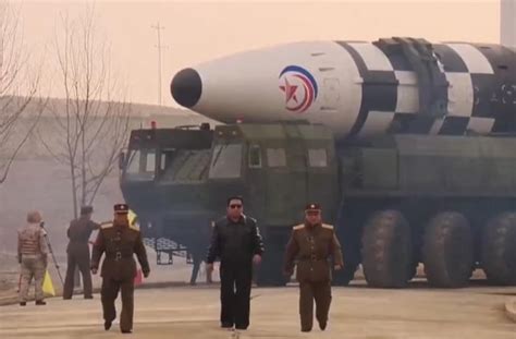 North Korea Makes The Worlds Biggest Dildo 2016 9gag