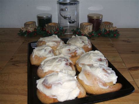 Blend in vanilla and powdered sugar. A funny thing happened on the way to the scale: Sweet ...