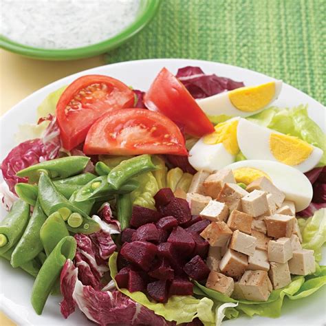 By carefully selecting ingredients, it is possible to have nutritious meals with a surprisingly low number of calories. Composed Salad with Pickled Beets & Smoked Tofu Recipe - EatingWell