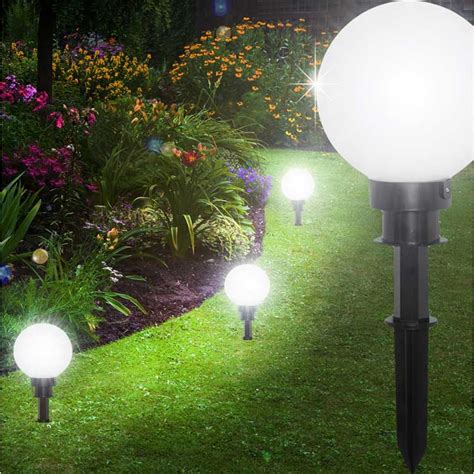 √ 30+ Model Lampu Taman Minimalis | Bulat, Sorot, Tenaga Surya