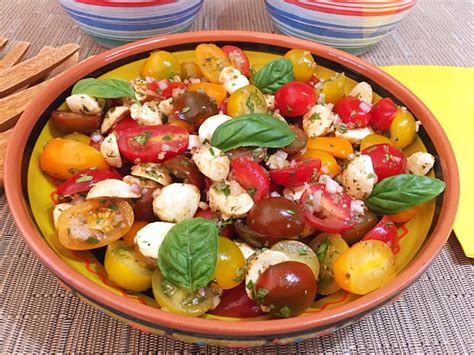 Club Foody Mixed Tomato Salad Recipe Colorful Healthy And