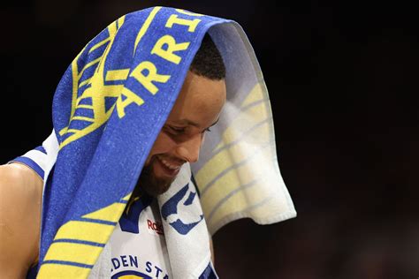 Watch Steph Curry Hits Outrageous Shot Off The Bounce During Pre Game Warm Up Celebrates