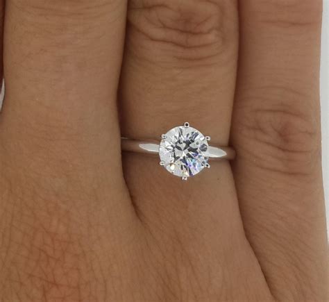 1 5 Ct Classic 6 Prong Round Cut Diamond Engagement Ring VS1 H White