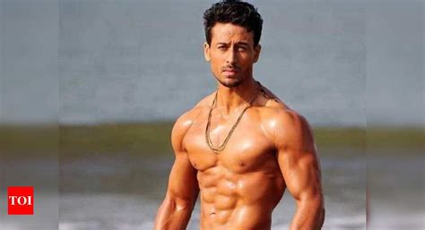 Tiger Shroff Preps For The Climax Of Baaghi 3 Flaunts His Chiselled