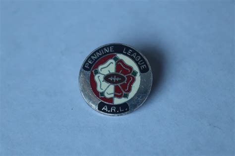 Pennine League Amateur Rugby League Enamel Pin Badge Yorkshire Ebay