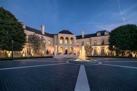 The 10 Best Mansions In The World Coolest Estates You Can Actually Buy