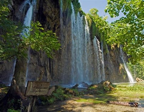 Top 5 Waterfalls Of The World