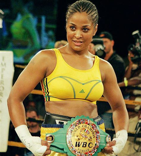 8 Badass Female Boxers You Need To Know