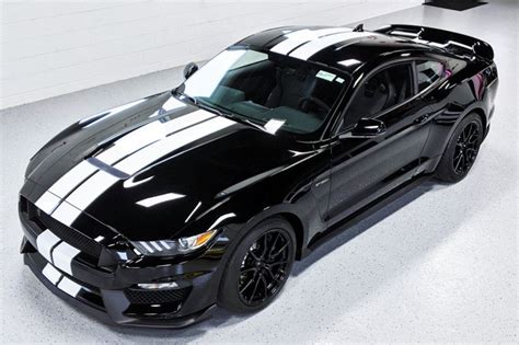 2020 Ford Mustang Black