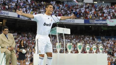 On This Day in 2009: Cristiano Ronaldo Signs for Real Madrid from