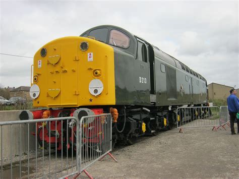 Class 40 Diesel Diesel Locomotive Train Pictures British Rail