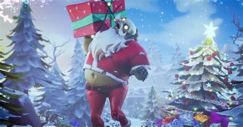 Christmas is another holiday where epic and fortnite take advantage to get some great thematic cosmetics out into the game. Fortnite Christmas Wallpapers - Wallpaper Cave