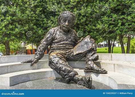 Albert Einstin Memorial Statue Washington Dc Fotografía Editorial