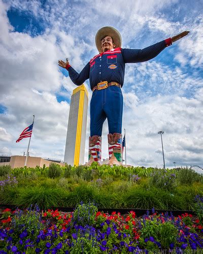 Big Tex State Fair Of Texas Big Tex Is A 55 Foot 16 M Flickr