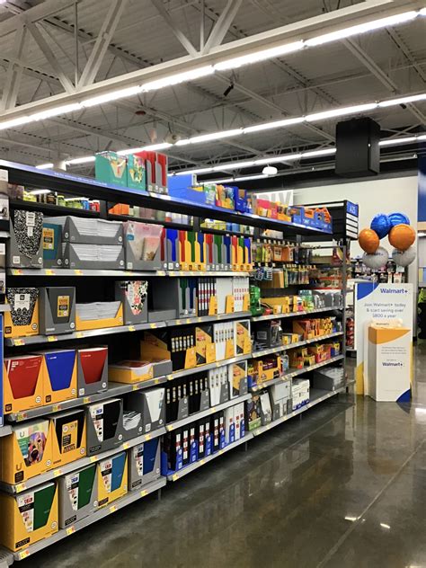 Walmart Neighborhood Market Russellville - หน้าหลัก