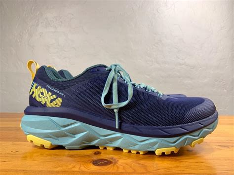 Empowering everyone to feel like they can fly. Hoka ONE ONE Challenger ATR 5 Review | Running Shoes Guru