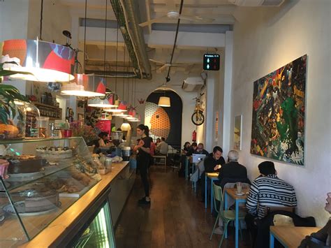Cosmo Café Et Galerie Barcelone