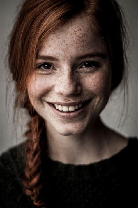 Photos That Prove Women With Freckles Are Beautiful Artofit