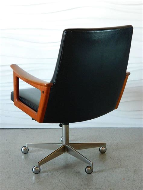 Huashi office furniture silla oficina modern mesh ergonomic chair office desk chair. Mid-Century Modern Danish Teak Desk Chair in the style of ...