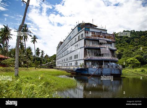 Abandoned Boat Chalet Ghost Ship In Grand Lagoona Koh Chang Trat Thailand Stock Photo Alamy