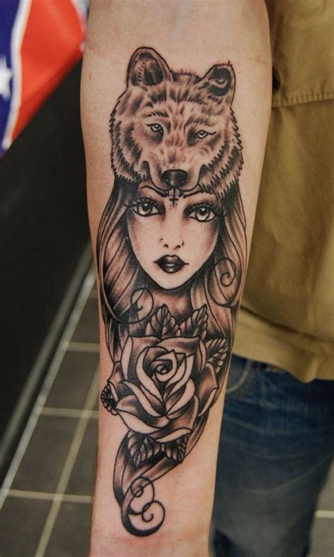 Последние твиты от sack tattoo (@sacktattoo). Wolf headdress Tattoo by Nevermore-Ink | Kopfschmuck ...