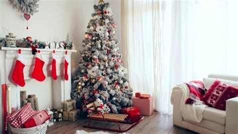 With linus, albertino, daria bignardi, domenico di raffaele. Come decorare casa Natale 2019