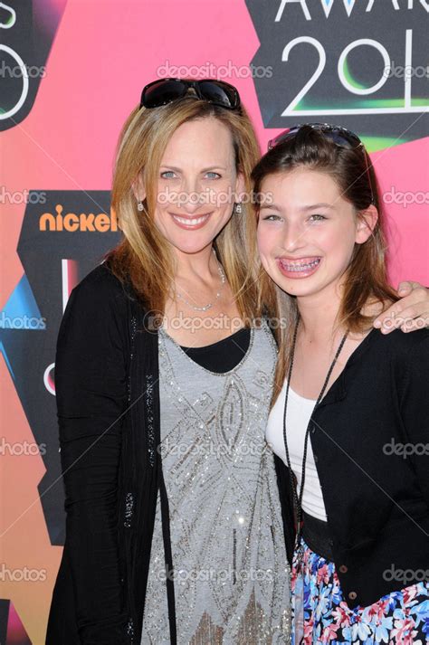 Marlee Matlin And Daughter At The Nickelodeons 23rd Annual Kids