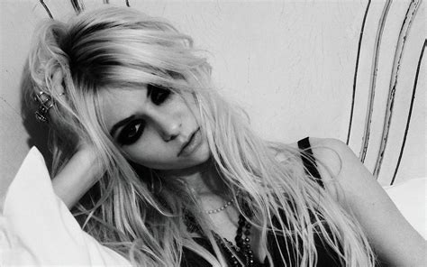 Taylor Momsen Wallpapers Wallpaper Cave