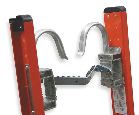 Werner Aluminum For Use With Extension Ladders Cable Hook And V Rung