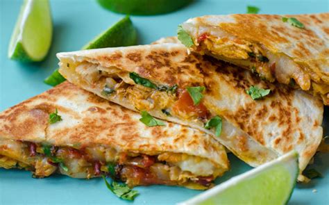 You can use other deli meats and different cheeses to make your own snack. No Fuss, No Muss: 7 Simple Dinner Recipes Your Family Will ...