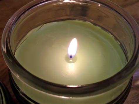 Youve Been Burning Candles Wrong Your Whole Life Business Insider