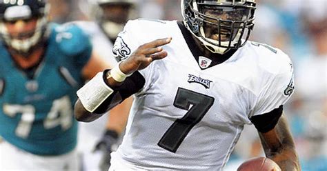 Eagles Fans Starting To Warm Up To Michael Vick As Donovan Mcnabb