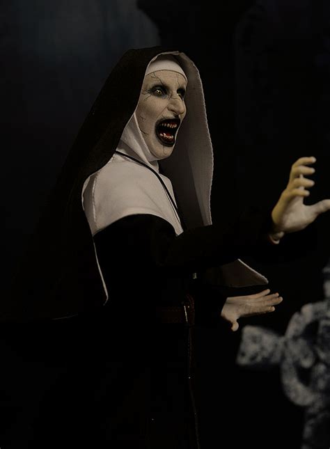 Review And Photos Of The Nun Valak Conjuring Sixth Scale Action Figure