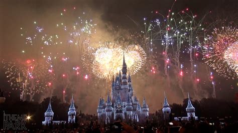 Fantasy In The Sky Fireworks New Years Fireworks Show Magic Kingdom