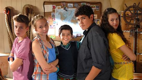 He was born in 2000 in hamburg, german. Die Pfefferkörner: Folge 213 - Der Thron der Ashanti | NDR ...