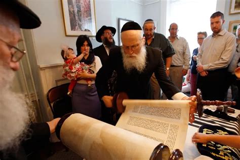 A Torah Welcomed To Its New Home In Medford