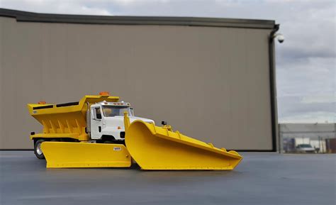 Paystar With Snow Plow Model Trucks Big Rigs And Heavy Equipment