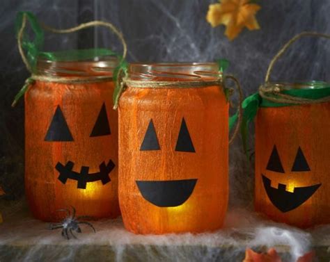 You Tube Halloween Crepon Et Verre En Plastique - activite halloween avec des pots en verre, customisés de papier crepon