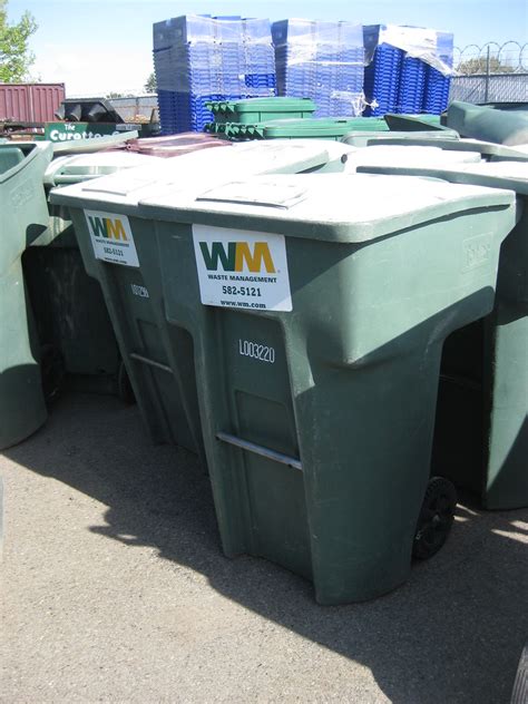 Waste Management 96 Gallon Old Style Toter Evrs There We Flickr