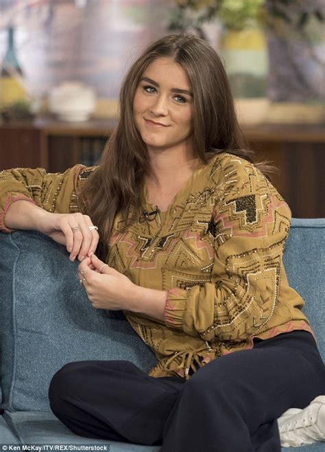 Brooke Vincent On Helen Flanagans Return To Corrie Daily Mail Online