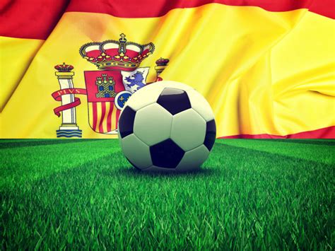 Maillot foot espagne domicile uefa euro 2020 qualificatif. Ballon De Foot Espagne | Photo Premium