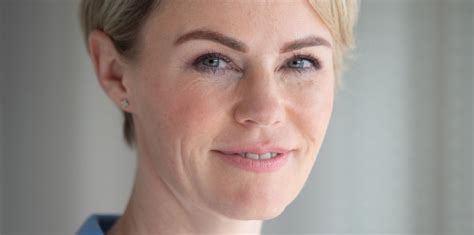 Ärzte Zürich Natalie Rickli Verzichtet Auf Obergrenze Für Spezialärzte Tages Anzeiger