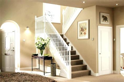 Whatever you're into, let these hallway ideas inspire you. Home Elements And Style Decorating A Hall How To Decorate ...