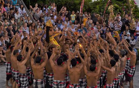 Tari Kecak Tarian Tradisional Yang Kaya Akan Filosofi Pulau Dewata